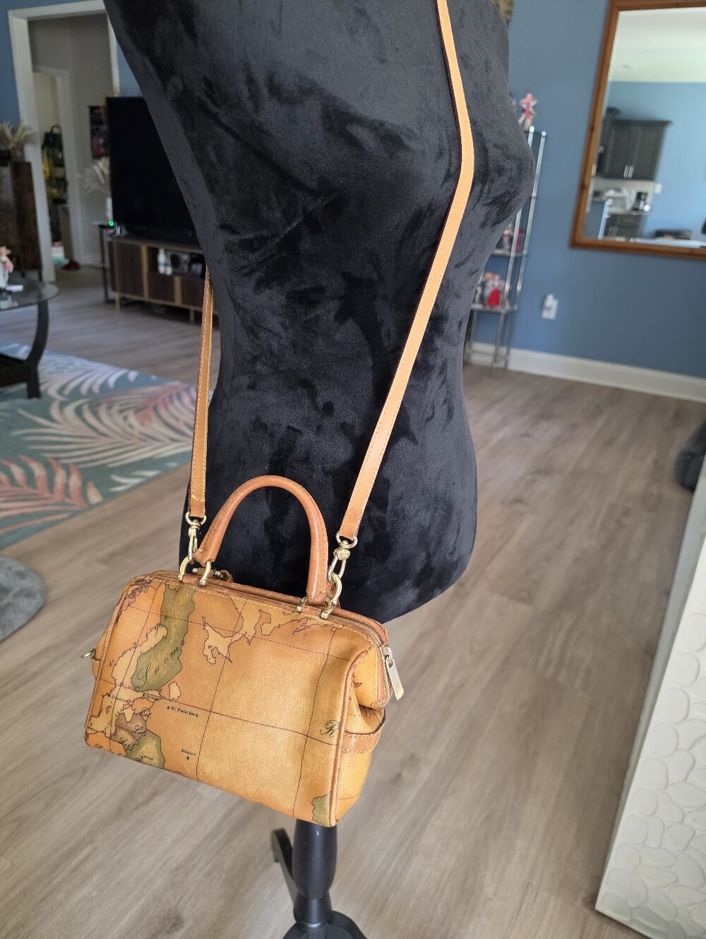 Authentic Alviero Martini Crossbody Satchel - Women